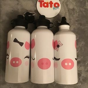TatoAndMom 20.0z Aluminum Water Bottle